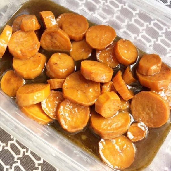 OLD-FASHIONED CANDIED SWEET POTATOES