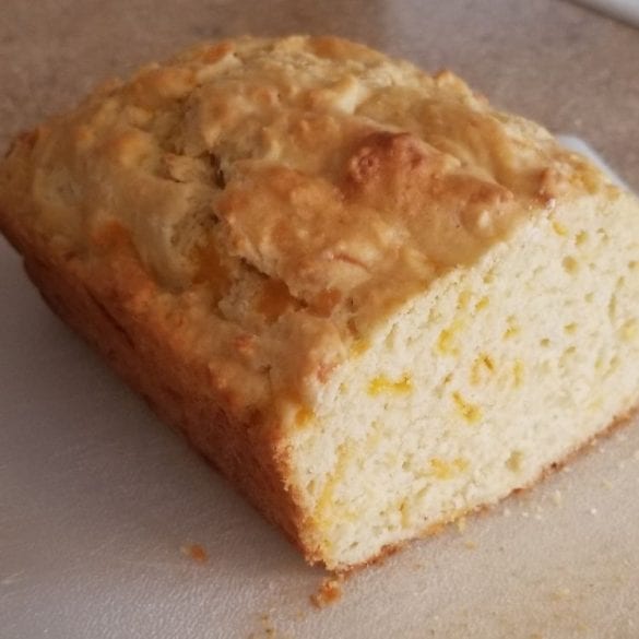 CHEDDAR CHEESE QUICK BREAD