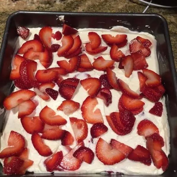 DIABETIC NO BAKE SUGAR FREE STRAWBERRY CHEESECAKE