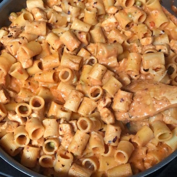 Spicy Chicken Rigatoni