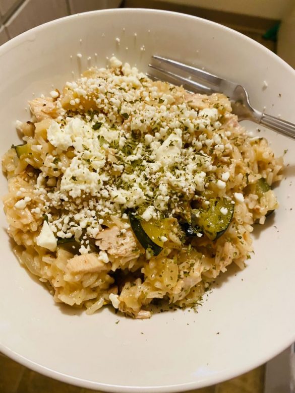 INSTANT POT GREEK CHICKEN AND RICE