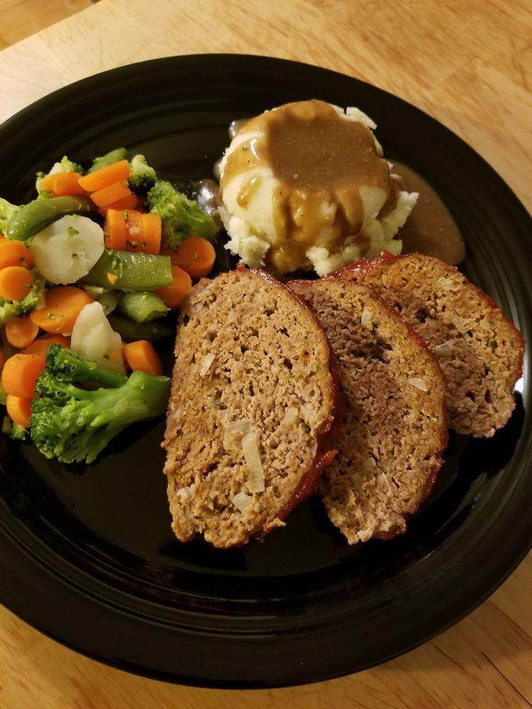 Cracker Barrel Meatloaf (Copycat)