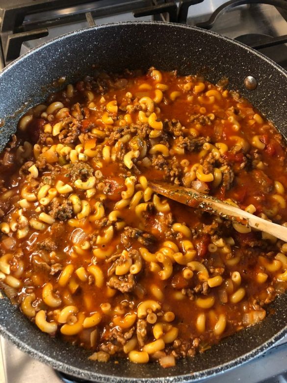 Easy American Hamburger Goulash