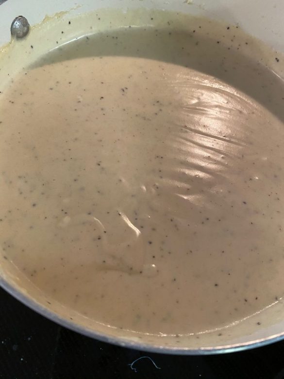 Easy Homemade White Gravy Recipe