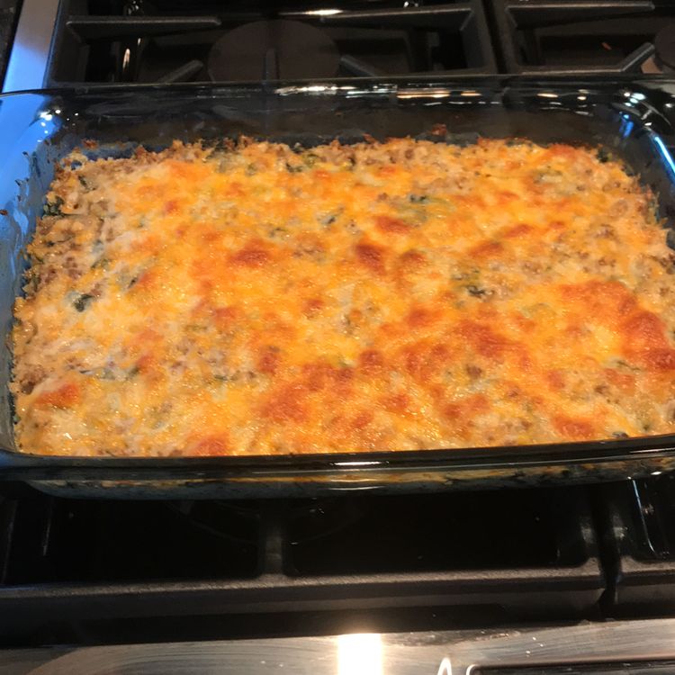 Cheesy Ground Beef and Cauliflower Rice Casserole