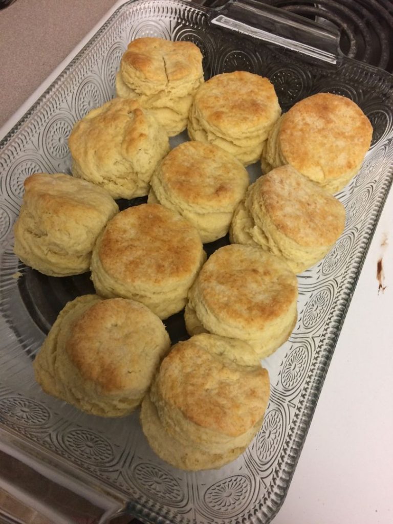 Fluffy Southern Buttermilk Biscuits