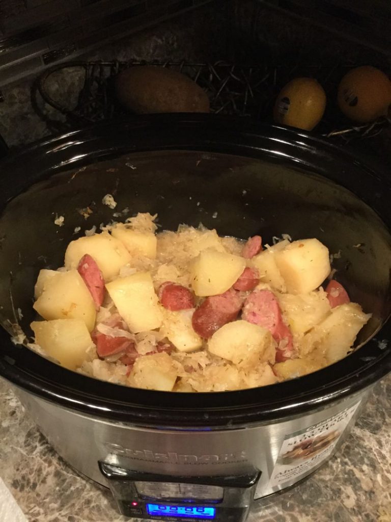POLISH SAUSAGE SAUERKRAUT AND POTATOES CROCKPOT