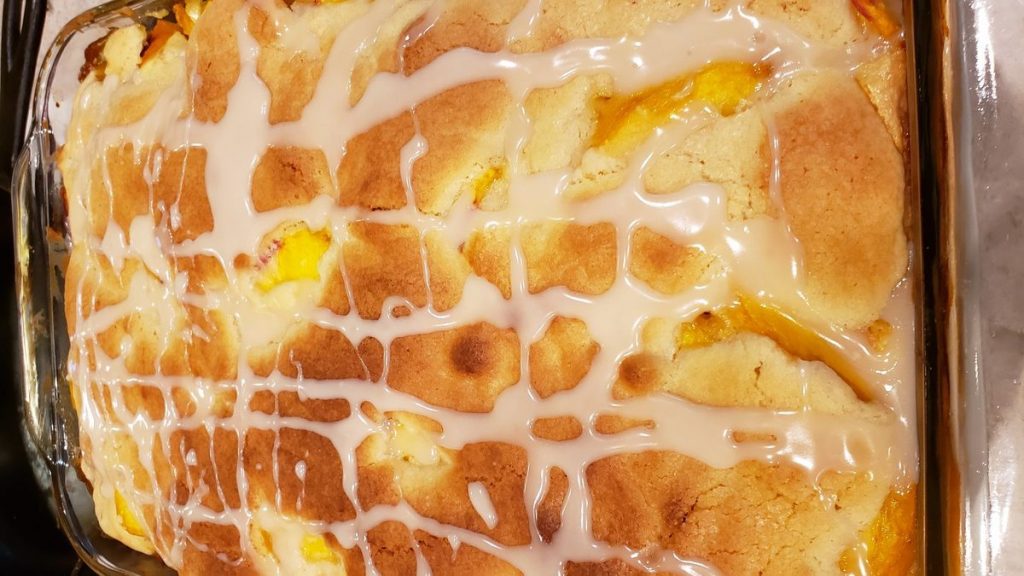 Peaches and Cream Cheesecake Bars