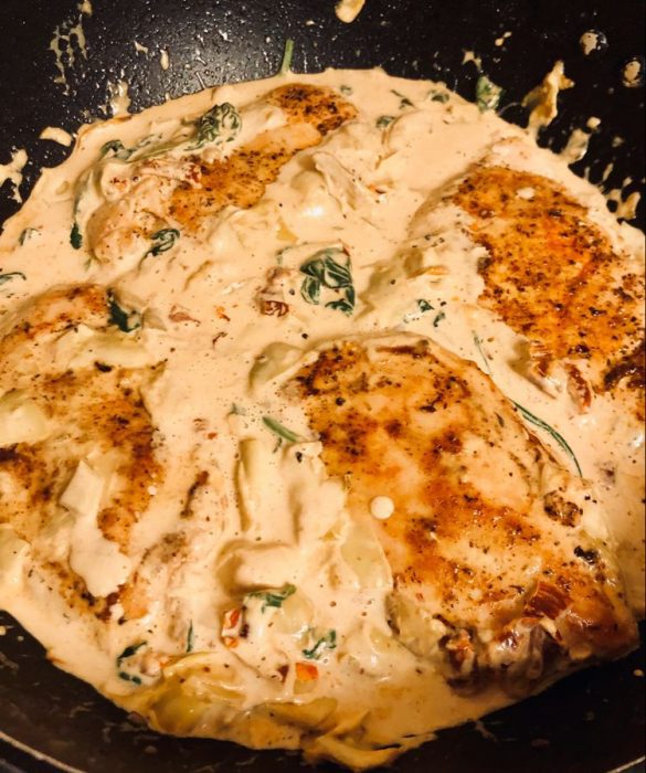 Creamy Tuscan Chicken with Spinach and Artichokes